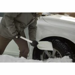 FISKARS® Fiskars Pelle Auto, Longueur: 63 Cm, Plastique Renforcé De Fibre De Verre Avec Réglette En Acier, Blanc, SnowXpert, 1019347 8 FISKARS® Fiskars Pelle Auto, Longueur: 63 Cm, Plastique Renforcé De Fibre De Verre Avec Réglette En Acier, Blanc, SnowXpert, 1019347 -Outil de travail du sol Soldes 10641674 3