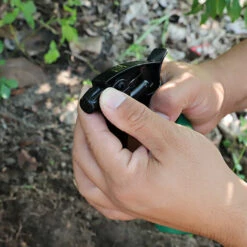 HAPPYSHOPPING Ensemble D'outils De Jardin 10 Pieces Kit D'outils De Jardin En Acier Inoxydable Avec Etui De Transport Ensemble De Travail De Jardinage Robuste Cadeaux De Jardinage Pour Les Femmes Jardinier,modele:Vert -Outil de travail du sol Soldes 35801076 4