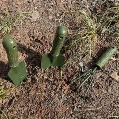 BAICCCF Kit Outils Du Jardinier Ensemble D'outils De Jardin - Pelle De Jardinage Robuste 3 Pièces (truelle à Main, Transplanteur à Main, Cultivateur à Main), Petite Pelle Pour Une Utilisation En Extérieur, Outils D'extérieur, Poignée Ergonomique Caoutchoutée Anti -Outil de travail du sol Soldes 65263247 5